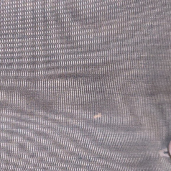 USED FOREST GREEN VAN HEUSEN LONG SLEEVE BUTTON UP SHIRT WRINKLE FREE HAS FLAWS - Picture 4 of 10